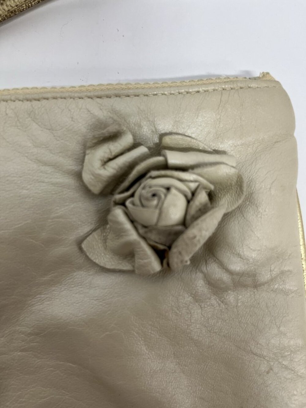 Ruth Saltz Bone Neutral Leather Handbag Vintage Purse Bag Flower - Picture 2 of 7